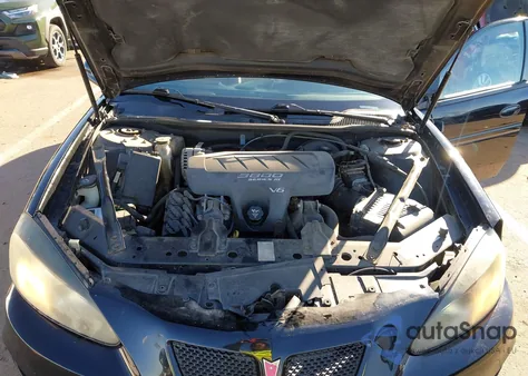 2004 Pontiac Grand Prix Gt2 z USA, uszkodzony, nr VIN 2G2WS522441345479